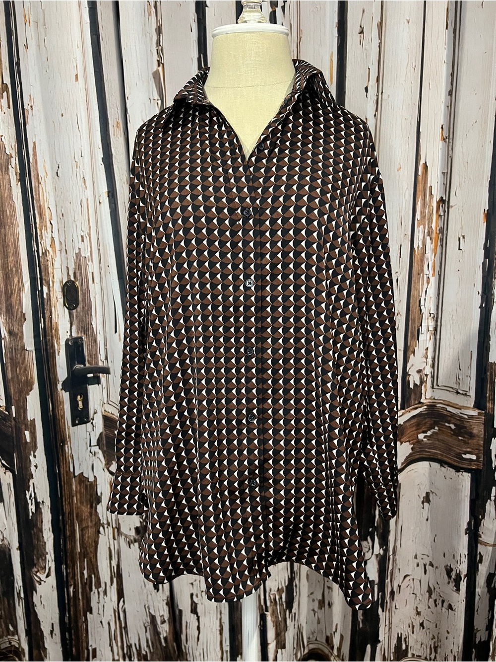 Banana Republic Brown and Black Geometric Button-Up Shirt